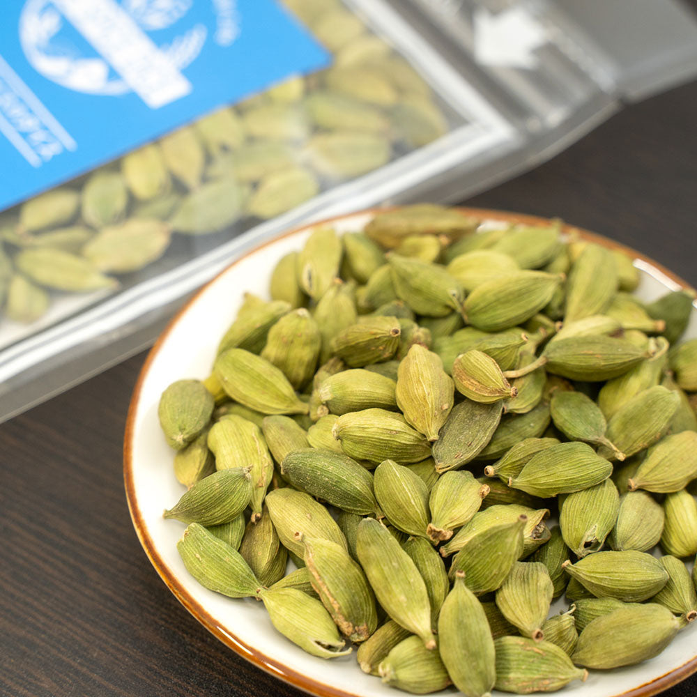 グリーンカルダモンホールの調理での使い方