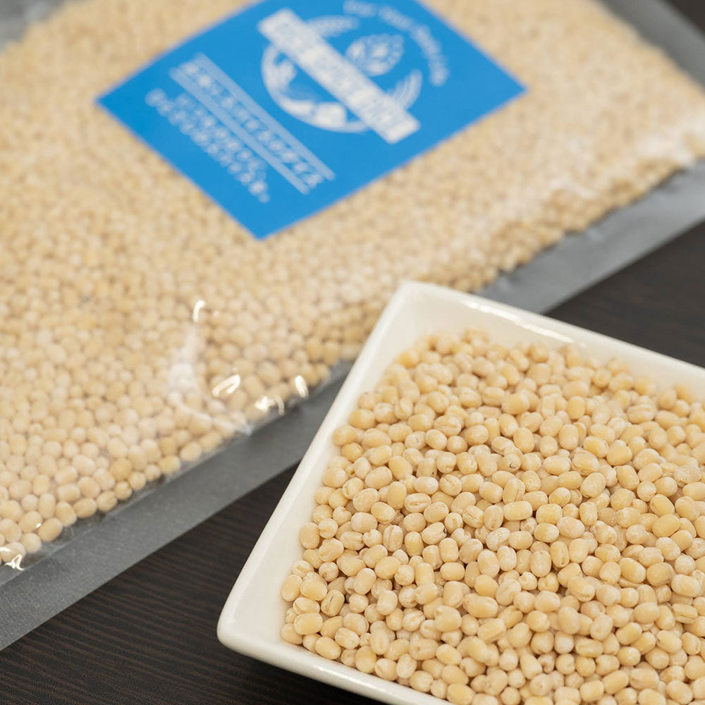 ウラド豆 皮なしホール(フットボール)900g WHITE URAD FOOTBALL 乾燥豆 ブラックマッペ お米とスパイスとダイス R0069FB900